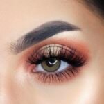 عدسة Mia Brown
